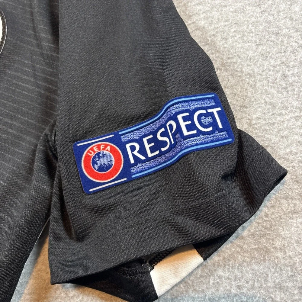 EINTRACHT FRANKFURT HOME 2021 EUROPA LEAGUE SOCCER SHIRT FOOTBALL JERSEY sz M